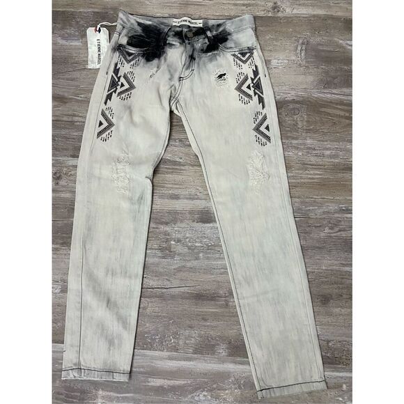 Etienne Marcel Embroidered Distressed Jeans Sz 26 - Picture 1 of 6